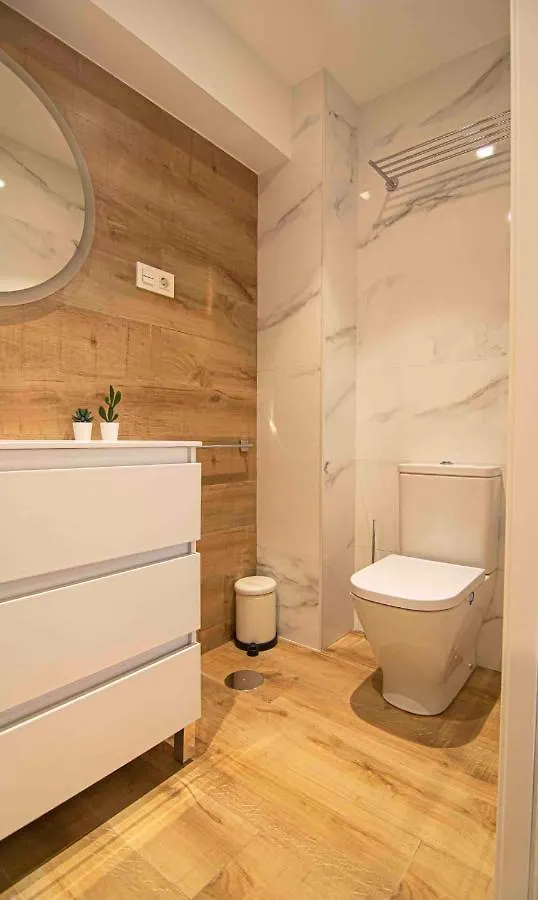 Apartamentos Leonor Malaga